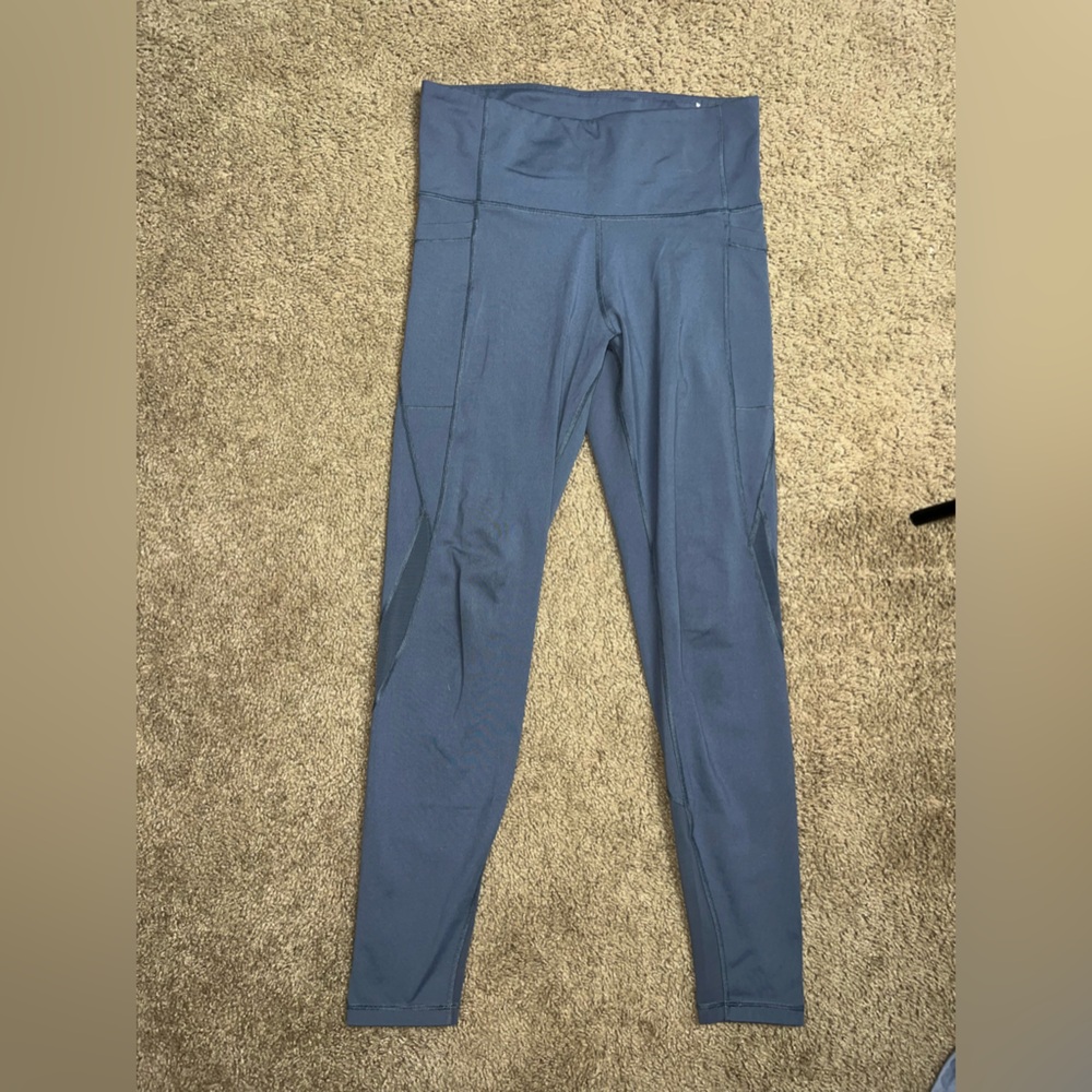 Large Old navy Activewear Leggings